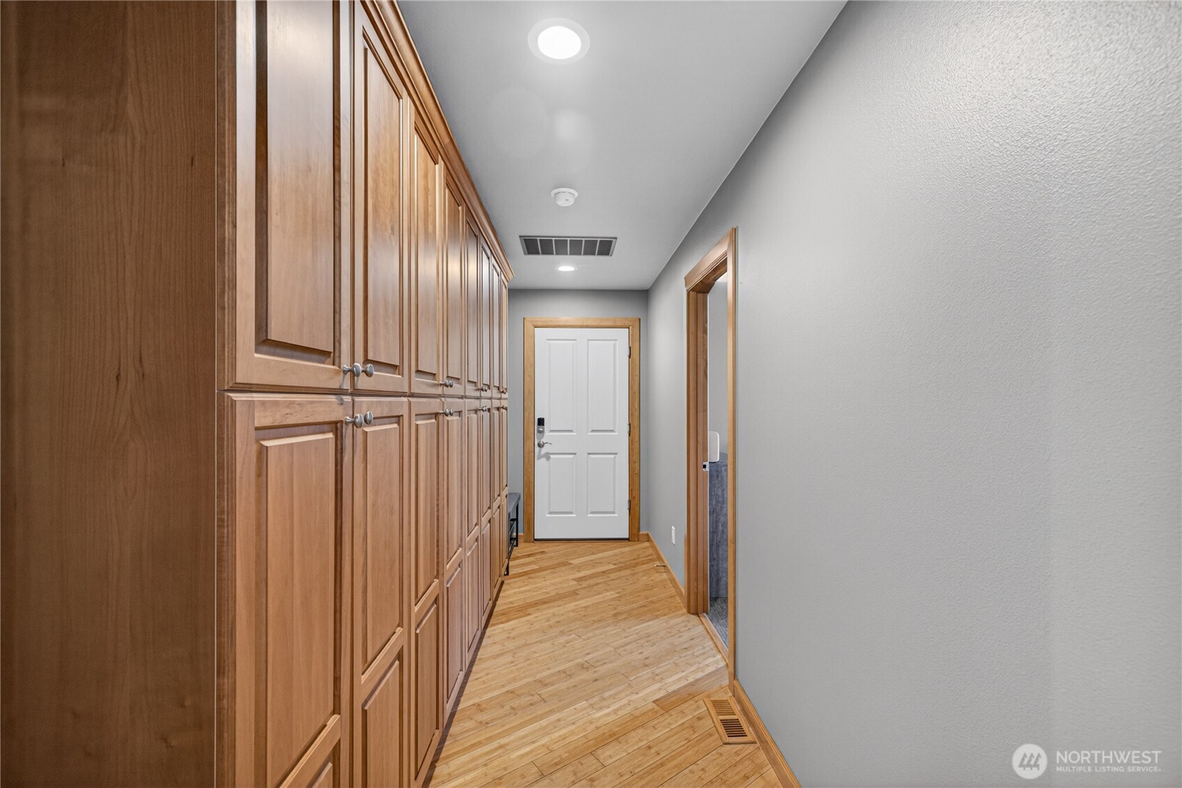 Anacortes, Washington, 98221, United States, 3 Bedrooms Bedrooms, ,3 BathroomsBathrooms,Residential,Active,2037569