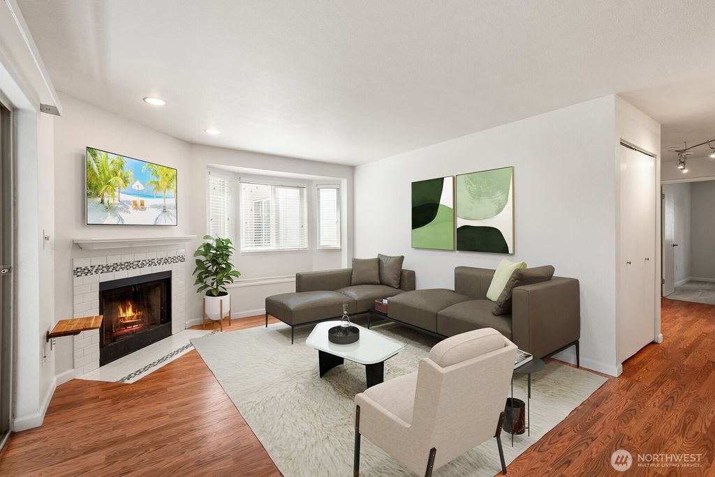 Photo of 18200 73rd Avenue NE #B205, Kenmore, WA 98028 (MLS # 2382380)