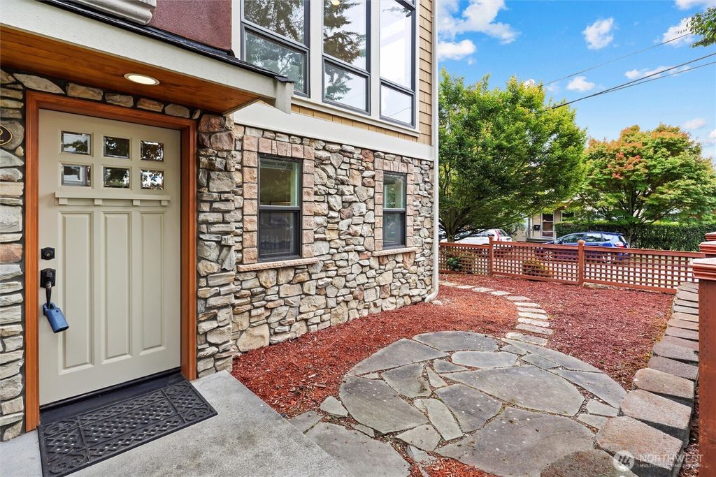 Photo of 4202 Linden Avenue N, Seattle, WA 98103 (MLS # 2442274)