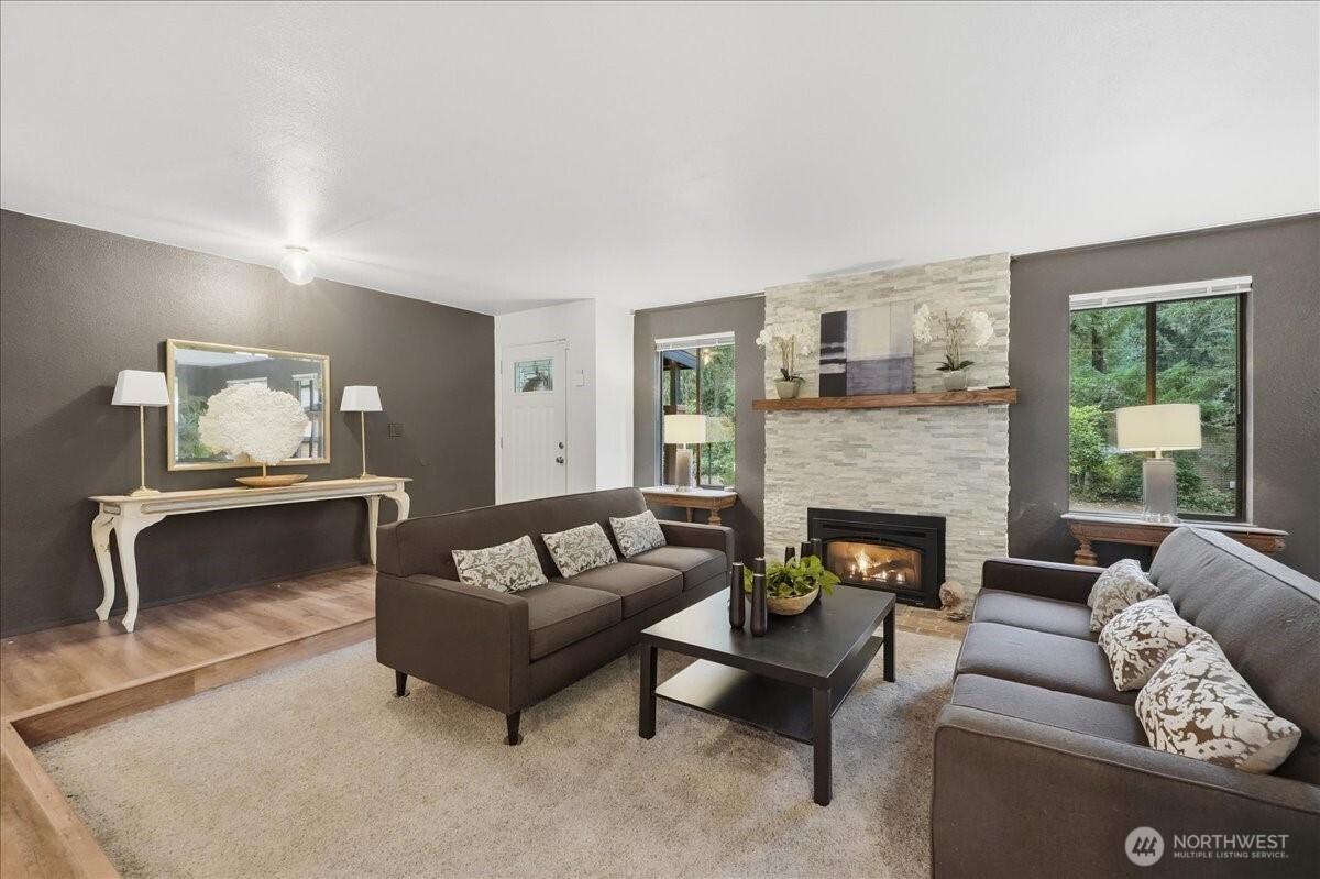 6507 Lombard Drive NW