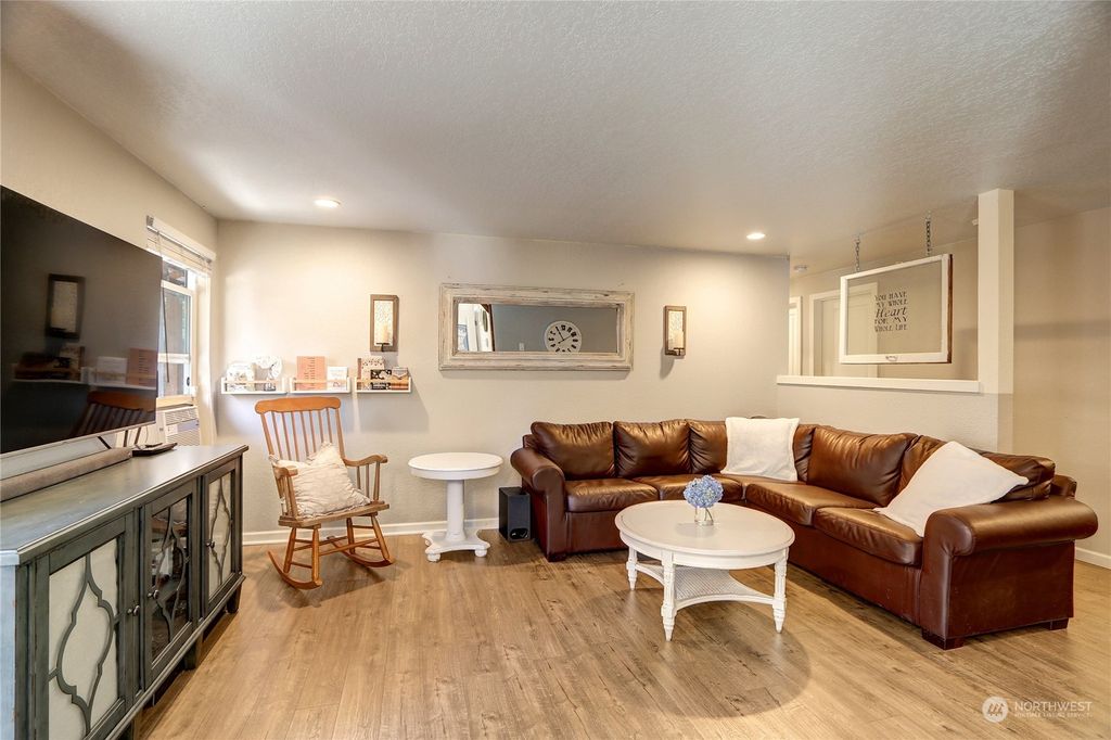 Photo of 17803 28th Avenue SE, Bothell, WA 98012 (MLS # 2141939)