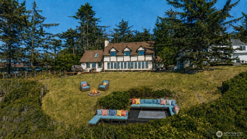 1399 West Beach Road