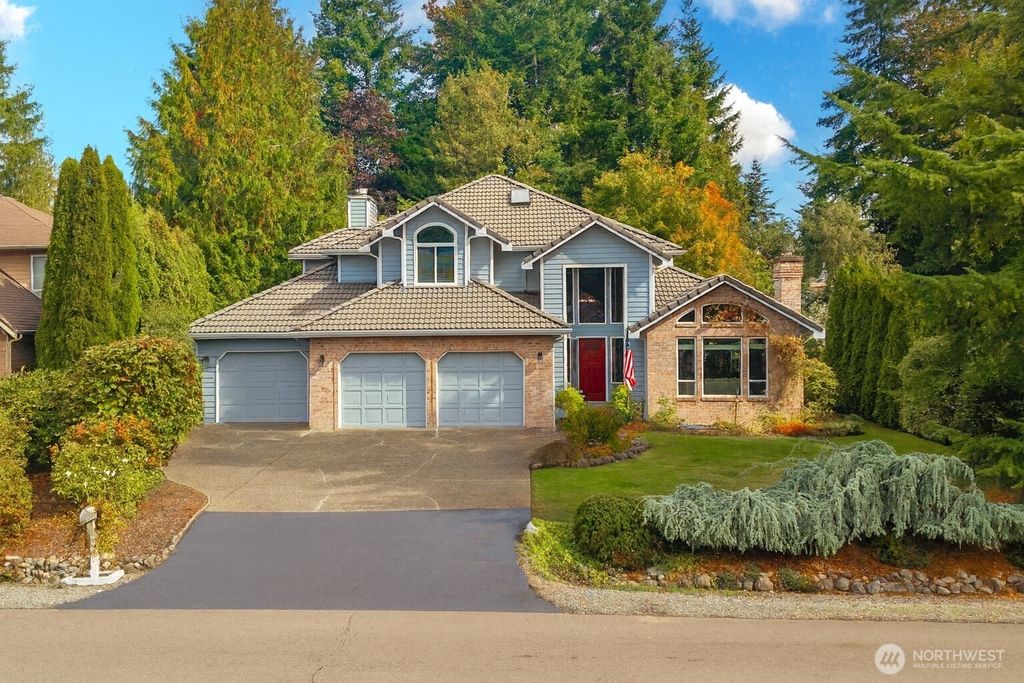 Photo of 25756 215th Court SE, Maple Valley, WA 98038 (MLS # 2436120)