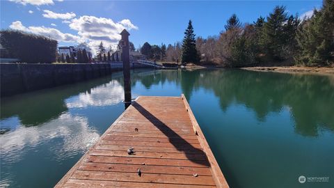 A home in Port Ludlow