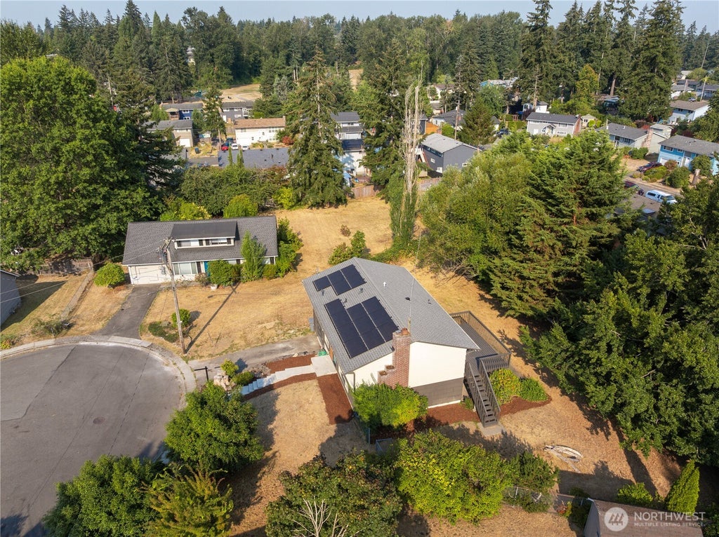 Photo of 16317 127th Place SE, Renton, WA 98058 (MLS # 2573058)