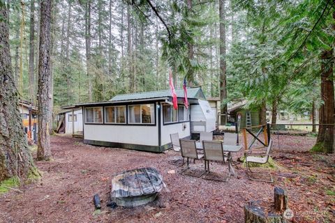 129 Riverside Drive Deming WA 98244