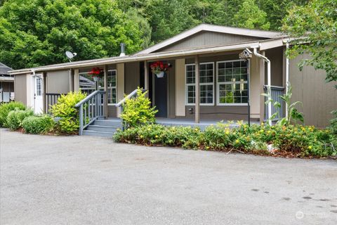 A home in Oak Harbor