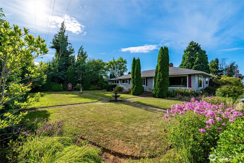 354 W Badger Road