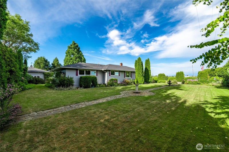 354 W Badger Road