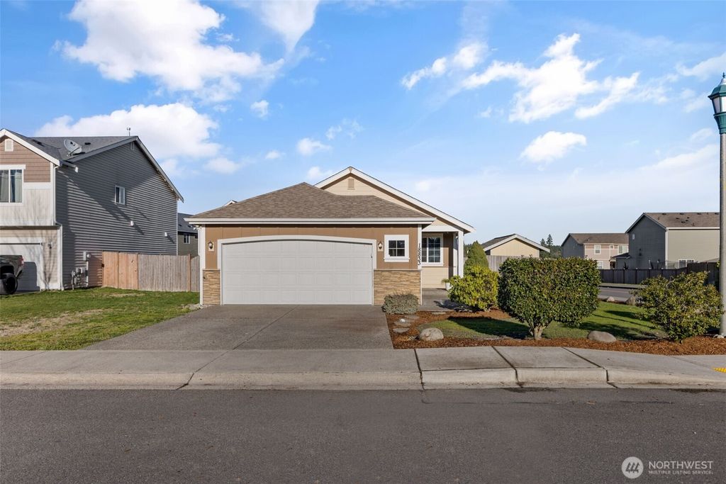 Photo of 18833 110th Avenue Ct E, Puyallup, WA 98374 (MLS # 2478542)