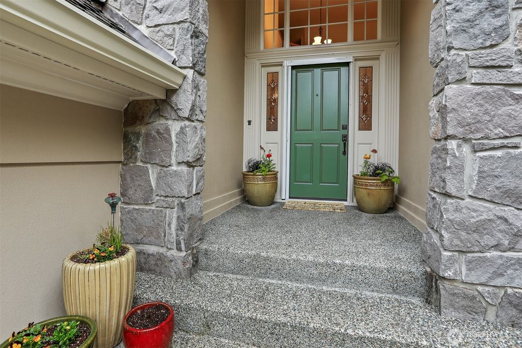Photo of 4728 177th Place SE, Bothell, WA 98012 (MLS # 2351369)