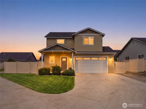 Photo of 2263 S Melody Lane, East Wenatchee, WA 98802 (MLS # 2506160)