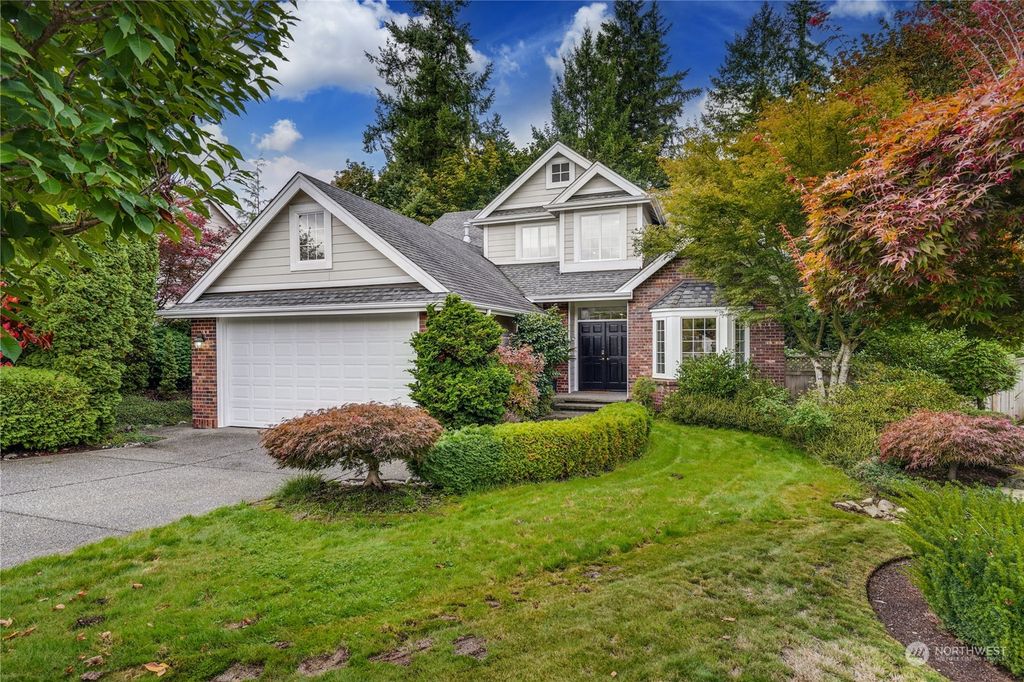 Photo of 22916 SE 27th Court, Sammamish, WA 98075 (MLS # 2159746)