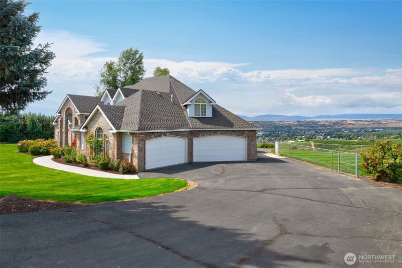 83 Koda Drive