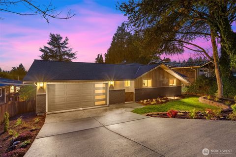 Photo of 7010 NE 153rd Place, Kenmore, WA 98028 (MLS # 2475184)