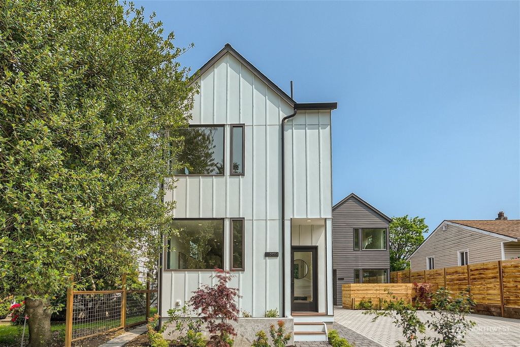 Photo of 2014 19th Avenue S, Seattle, WA 98144 (MLS # 2064246)