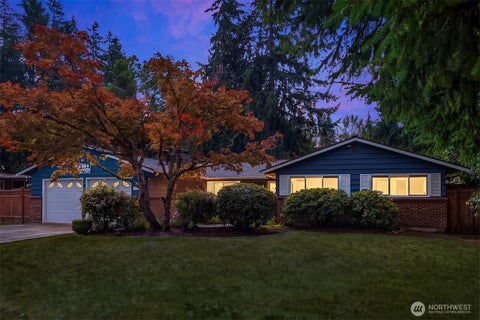 Photo of 16217 NE 25th Street, Bellevue, WA 98008 (MLS # 2574228)