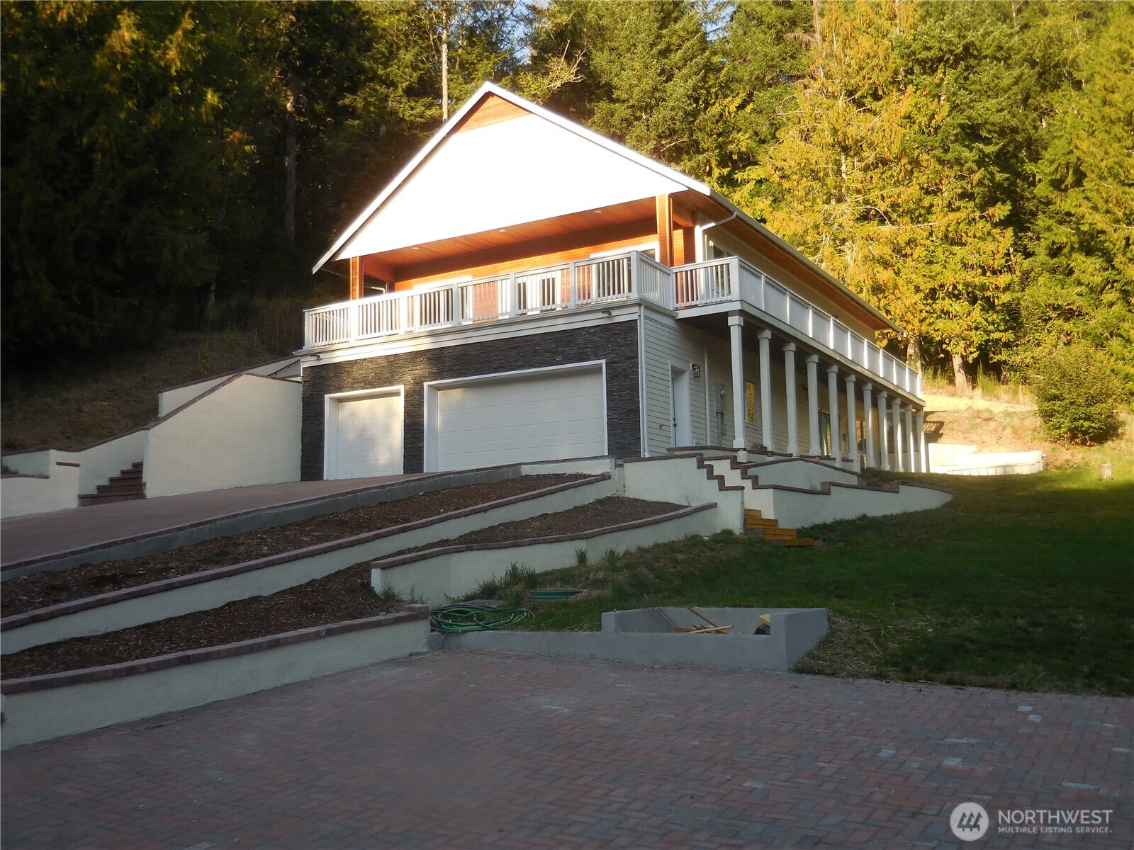 15941 Glenwood Road SW