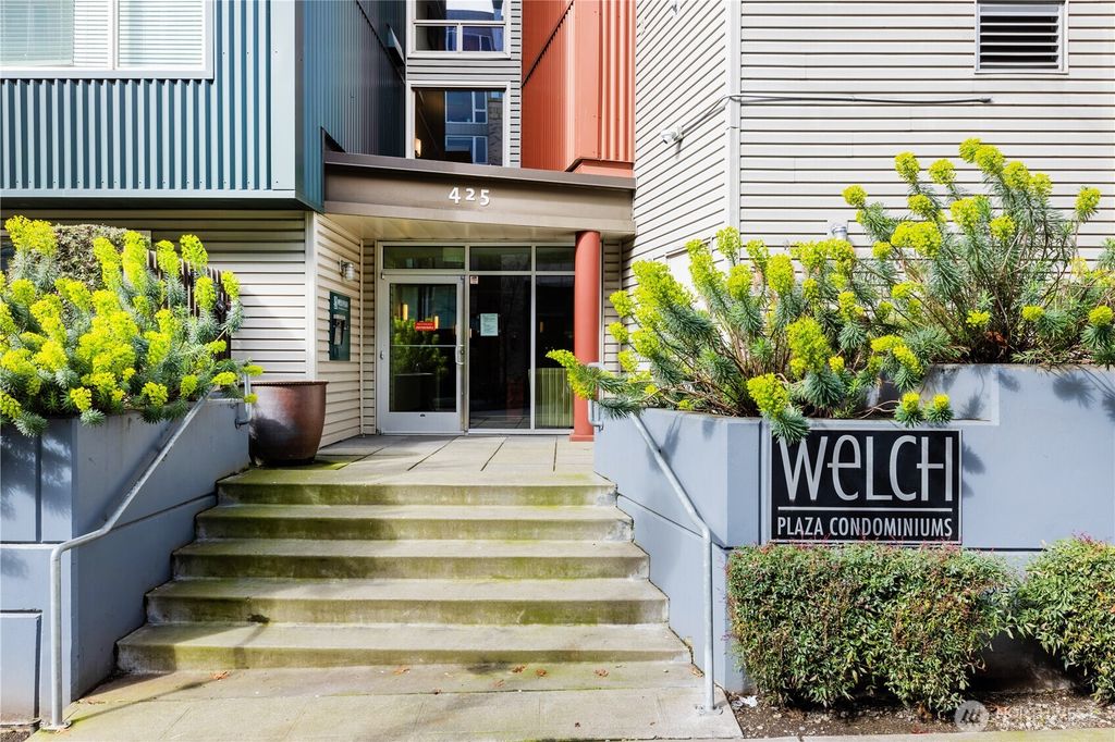Photo of 425 23rd Avenue S #A005, Seattle, WA 98144 (MLS # 2355154)