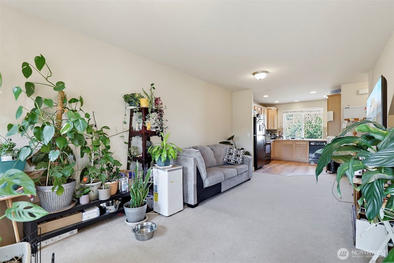 5210 35th St E 5-3