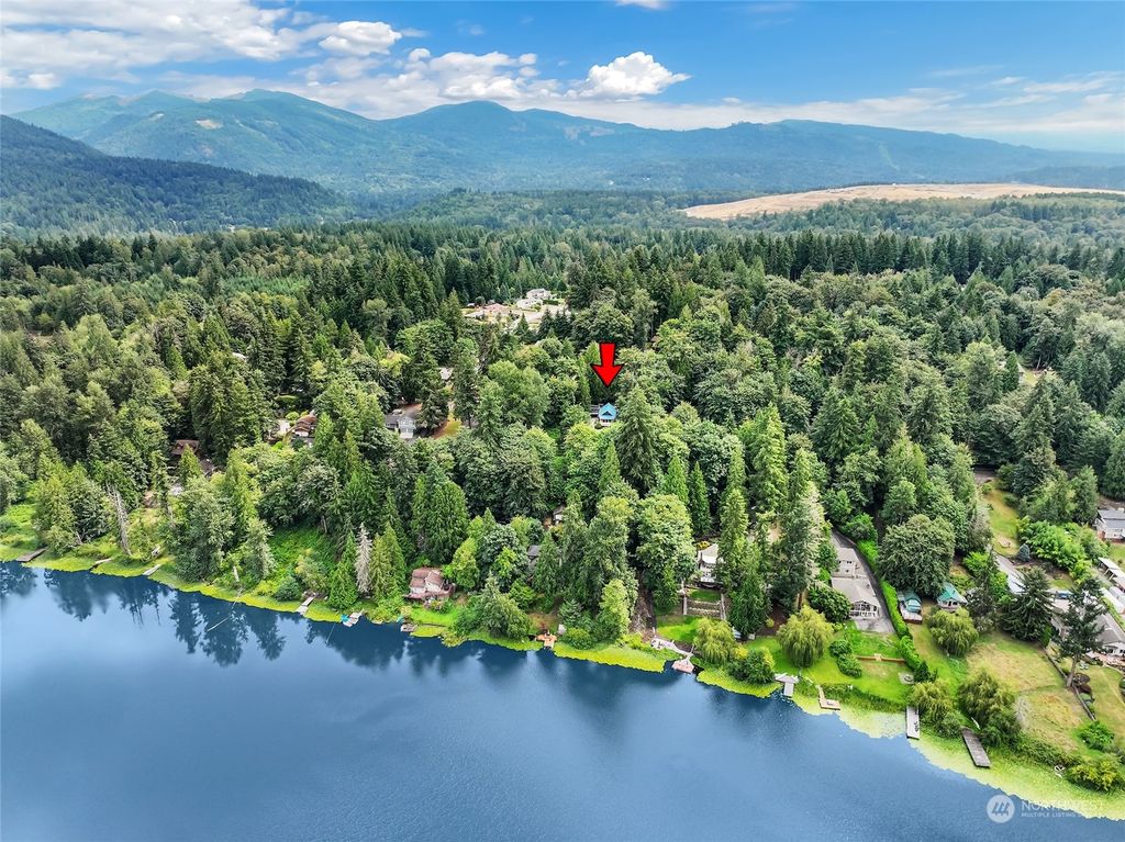 Photo of 14630 200th Avenue SE, Renton, WA 98059 (MLS # 2282393)