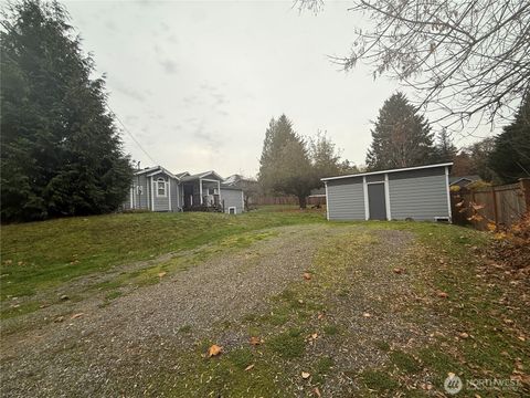 Photo of 2726 21st Street SW, Puyallup, WA 98373 (MLS # 2455222)