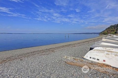 A home in Camano Island