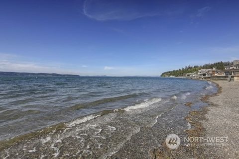 A home in Camano Island