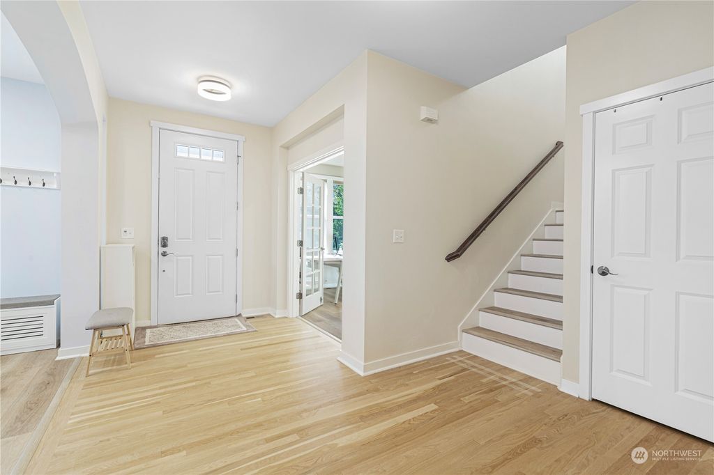 Photo of 1188 NE Katsura Street, Issaquah, WA 98029 (MLS # 2227769)