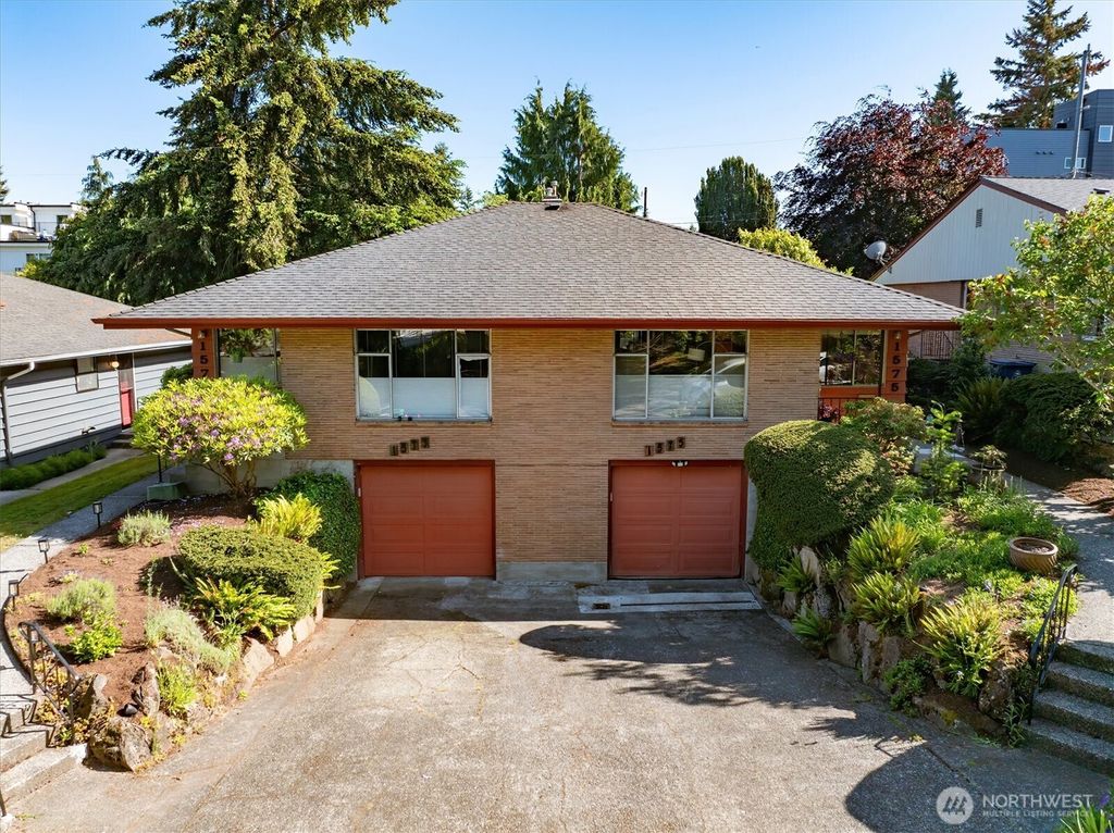 Photo of 1573 NW 90th Street, Seattle, WA 98117 (MLS # 2531014)