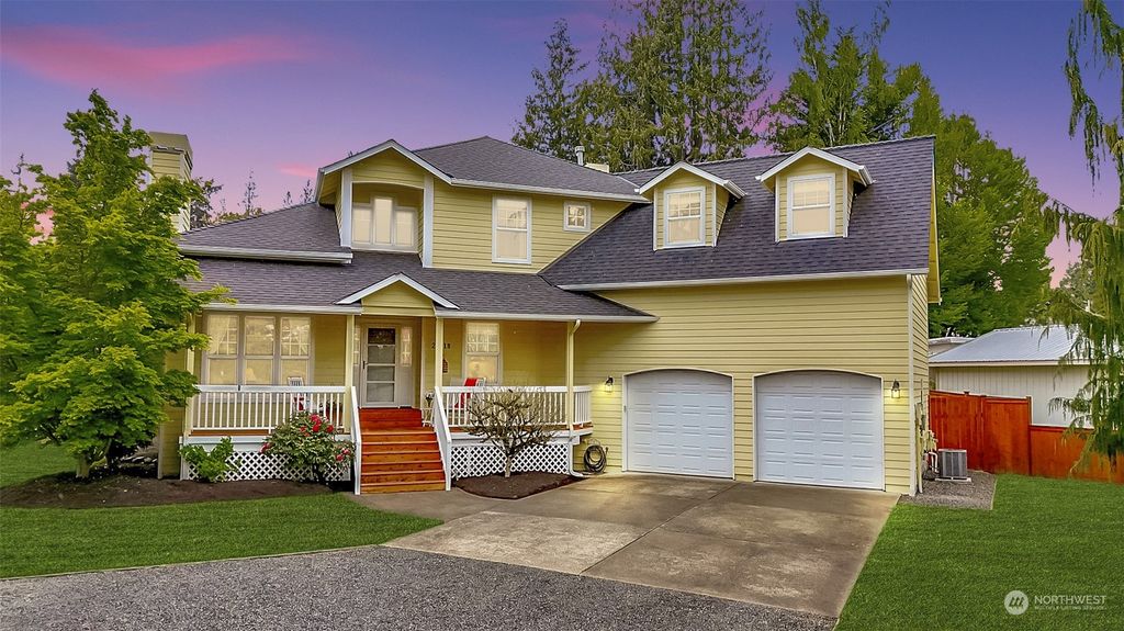 Photo of 23318 28th Avenue W, Brier, WA 98036 (MLS # 2230123)