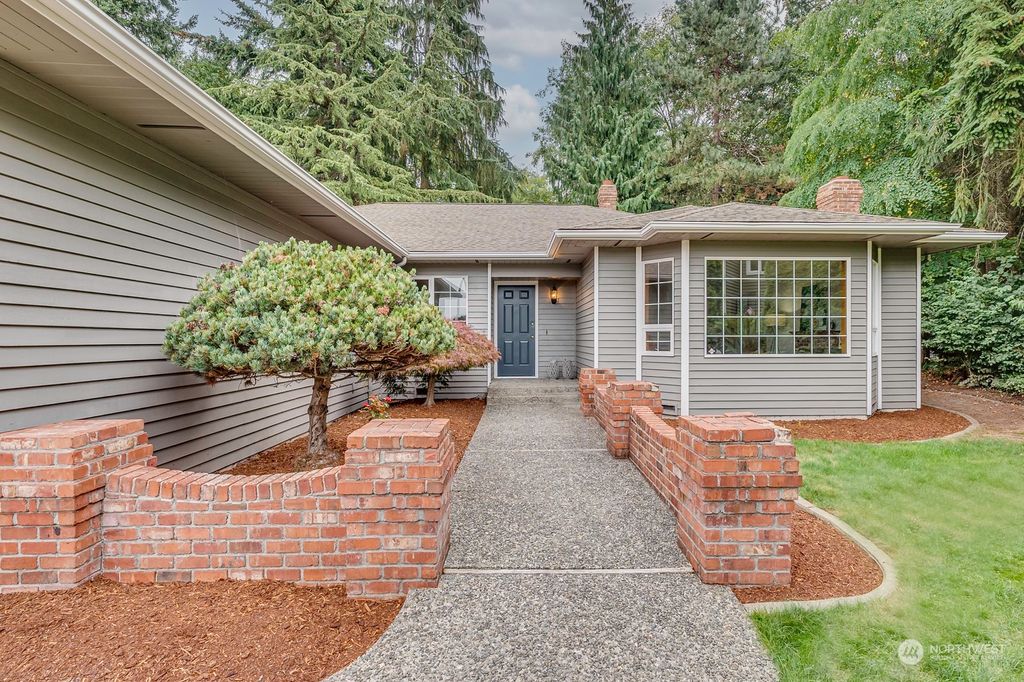 Photo of 5318 101st Street SW, Mukilteo, WA 98275 (MLS # 1986419)