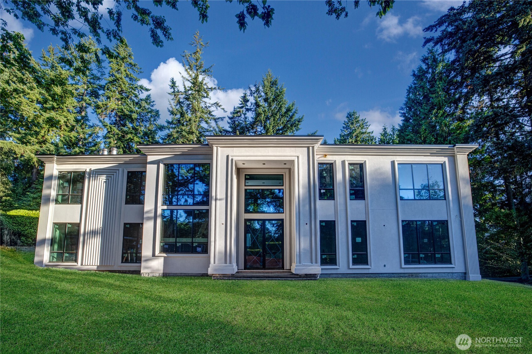 2837 Evergreen Point Road