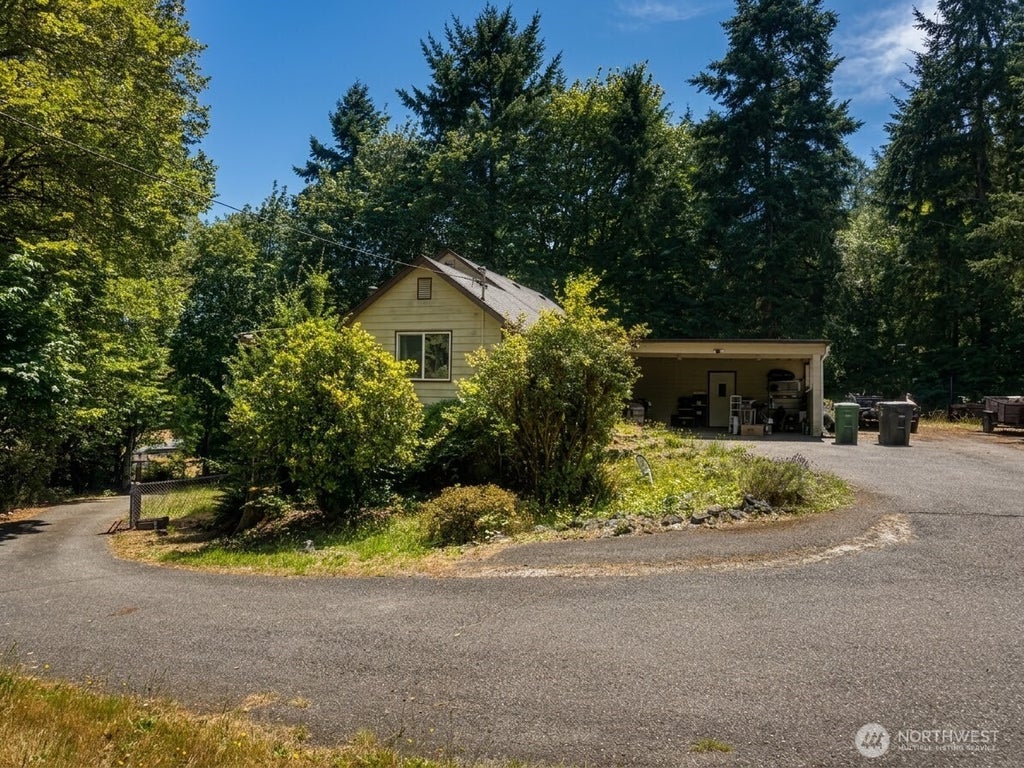 Photo of 991 E North Bay Road, Allyn, WA 98524 (MLS # 2554482)
