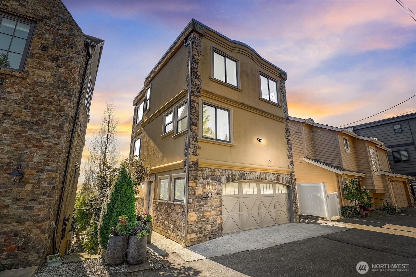 4013 E Lake Sammamish Shore Lane