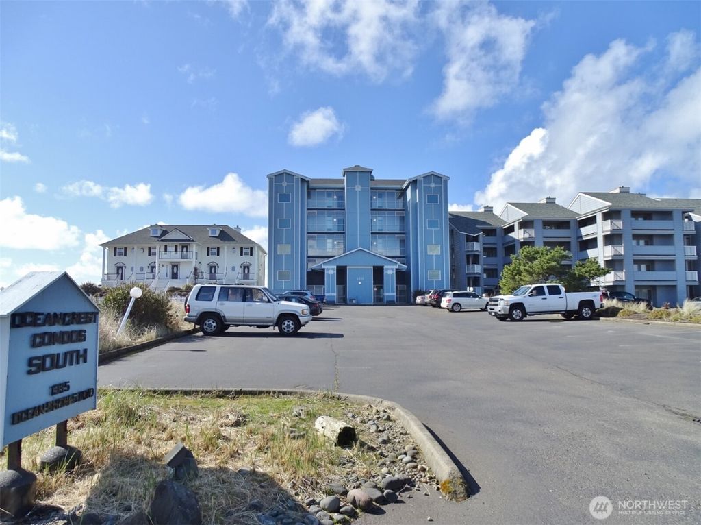 Photo of 1335 Ocean Shores Boulevard SW #S42, Ocean Shores, WA 98569 (MLS # 2468827)
