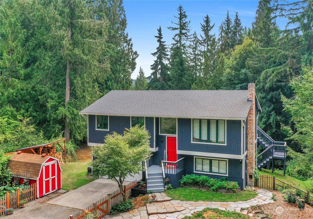 Photo of 12707 18 Street SE, Lake Stevens, WA 98258 (MLS # 2154211)