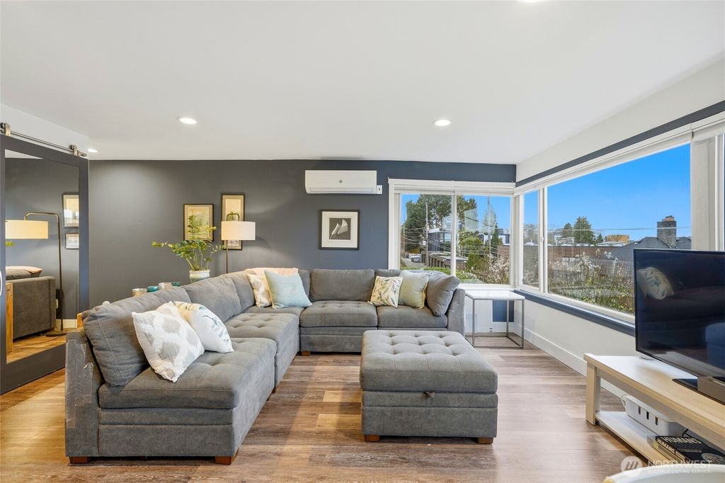 Photo of 2703 Boylston Avenue E #101, Seattle, WA 98102 (MLS # 2459020)