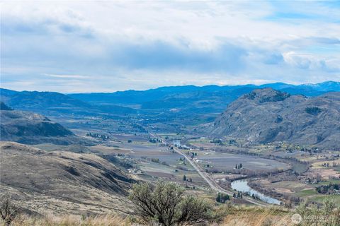 Photo of 0 xxx Emily Road, Oroville, WA 98844 (MLS # 2505266)