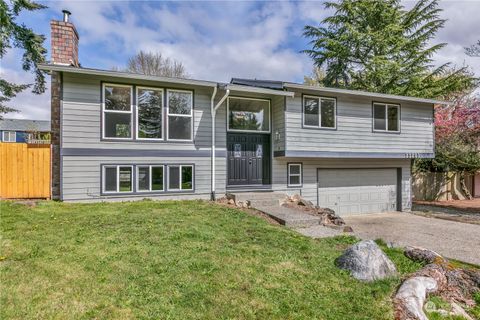 Photo of 23201 138 Avenue SE, Kent, WA 98042 (MLS # 2223273)