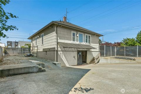 Photo of 903 NW 50th Street, Seattle, WA 98107 (MLS # 2506870)