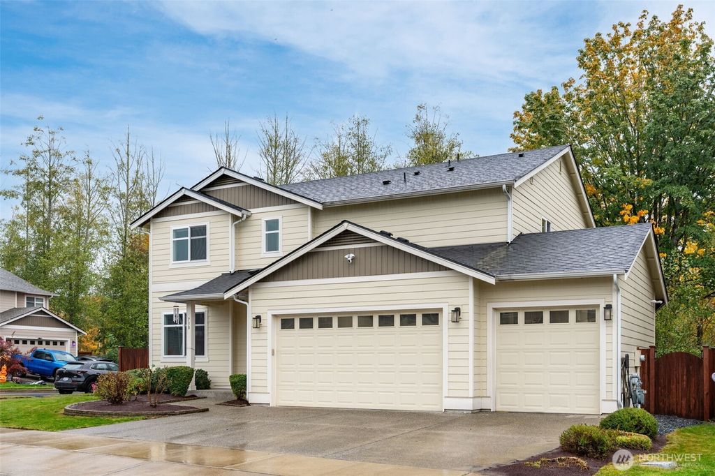 Photo of 730 10th Street, Sultan, WA 98294 (MLS # 2448671)