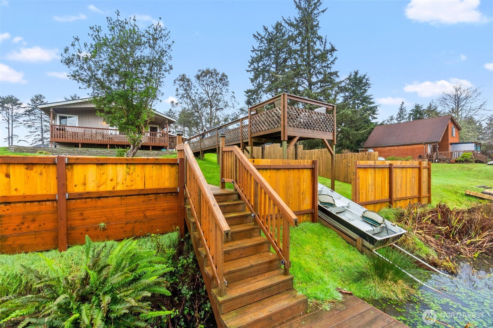 350 Dolphin Avenue NE