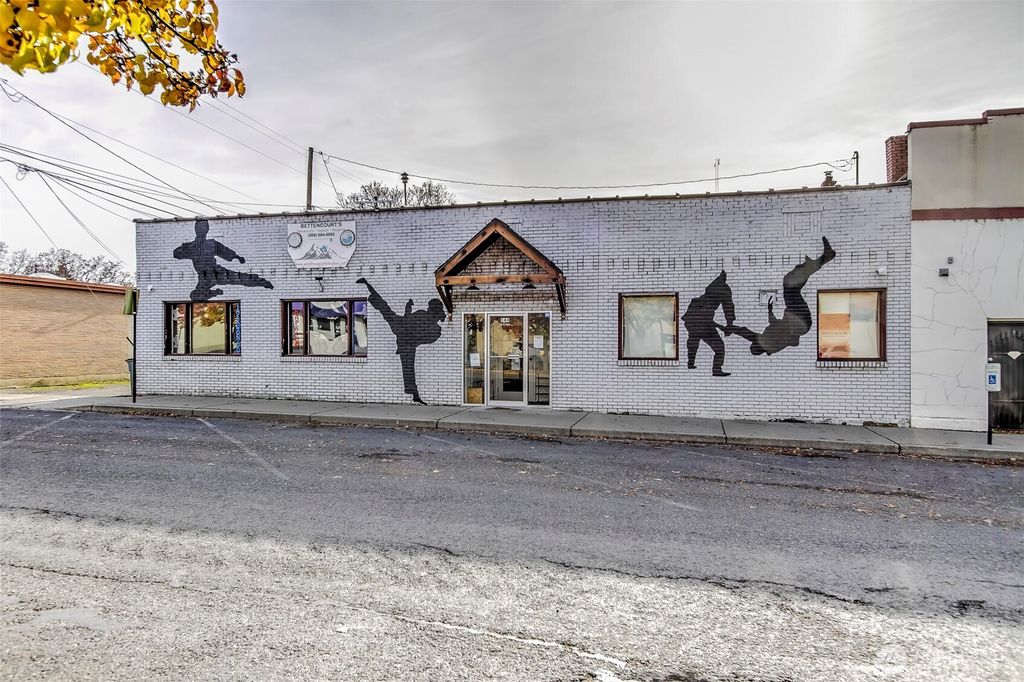 Photo of 144 E 1st Avenue, Colville, WA 99114 (MLS # 2456531)