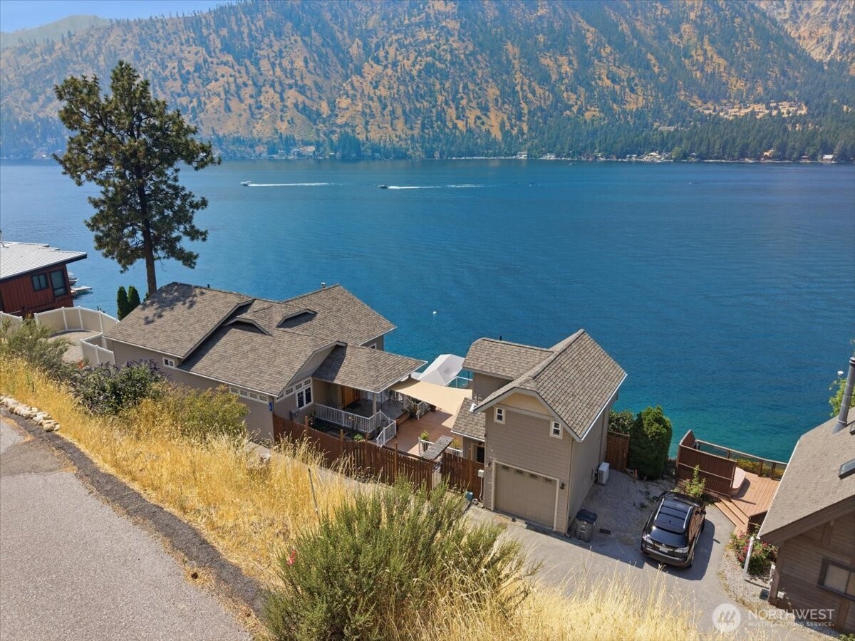 15 Helios Hills Lane