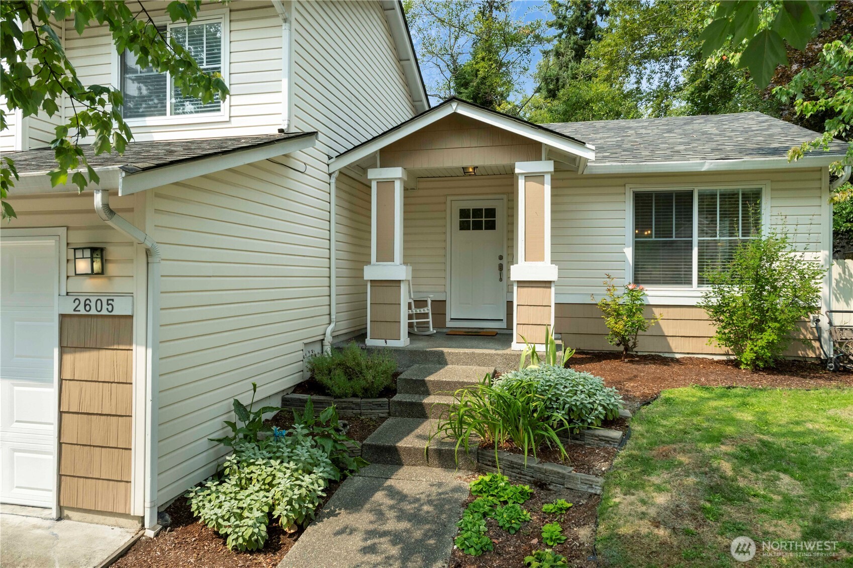 2605 Riverwalk Drive SE