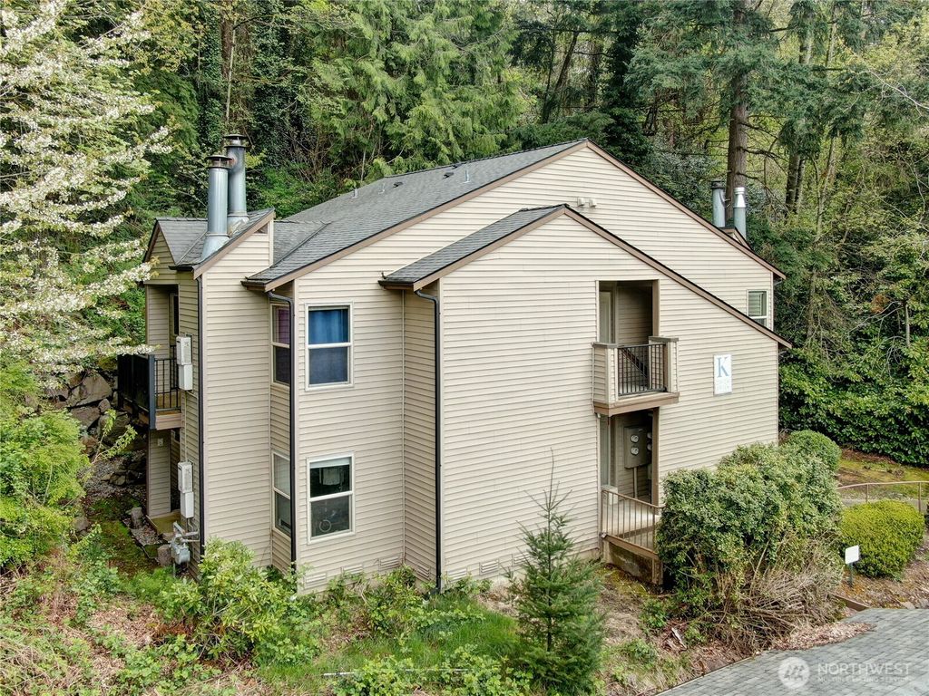 Photo of 9805 Avondale Road NE #K-236, Redmond, WA 98052 (MLS # 2363443)