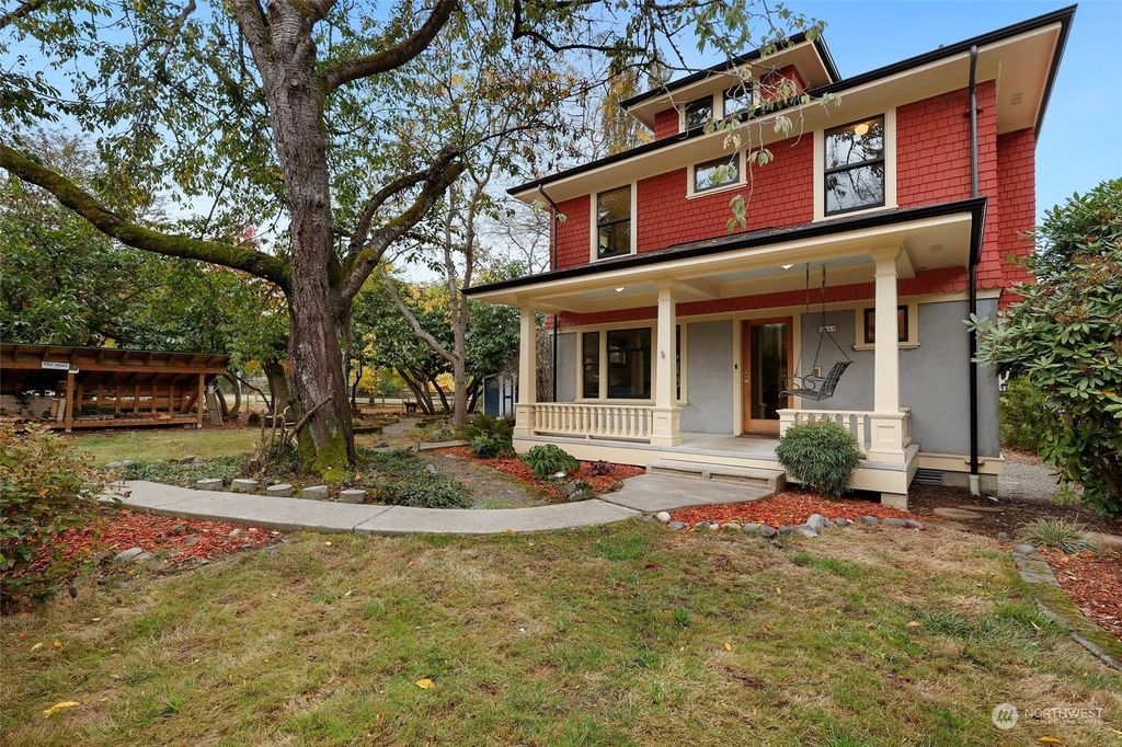 Photo of 5069 25th Avenue SW, Seattle, WA 98106 (MLS # 2013335)