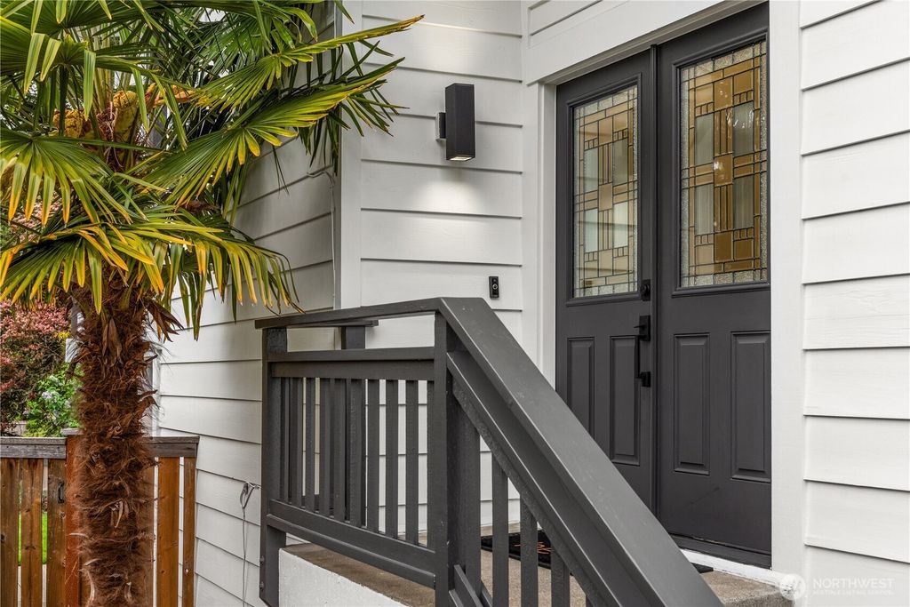 Photo of 6723 Murray Avenue SW, Seattle, WA 98136 (MLS # 2368670)