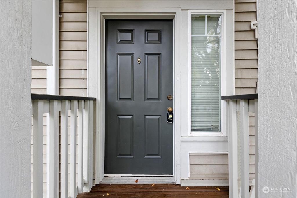 Photo of 9725 178th Place NE #2, Redmond, WA 98052 (MLS # 2167290)